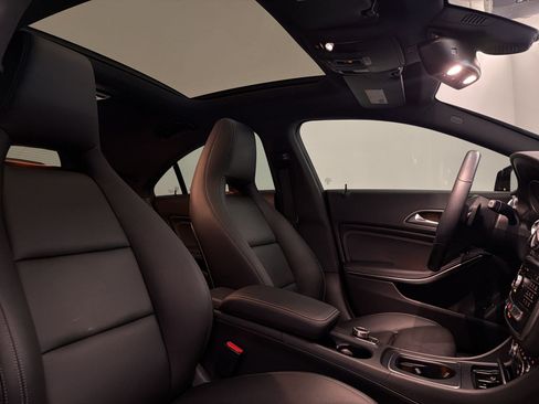 Used 2019 Mercedes-Benz CLA 250 image 30