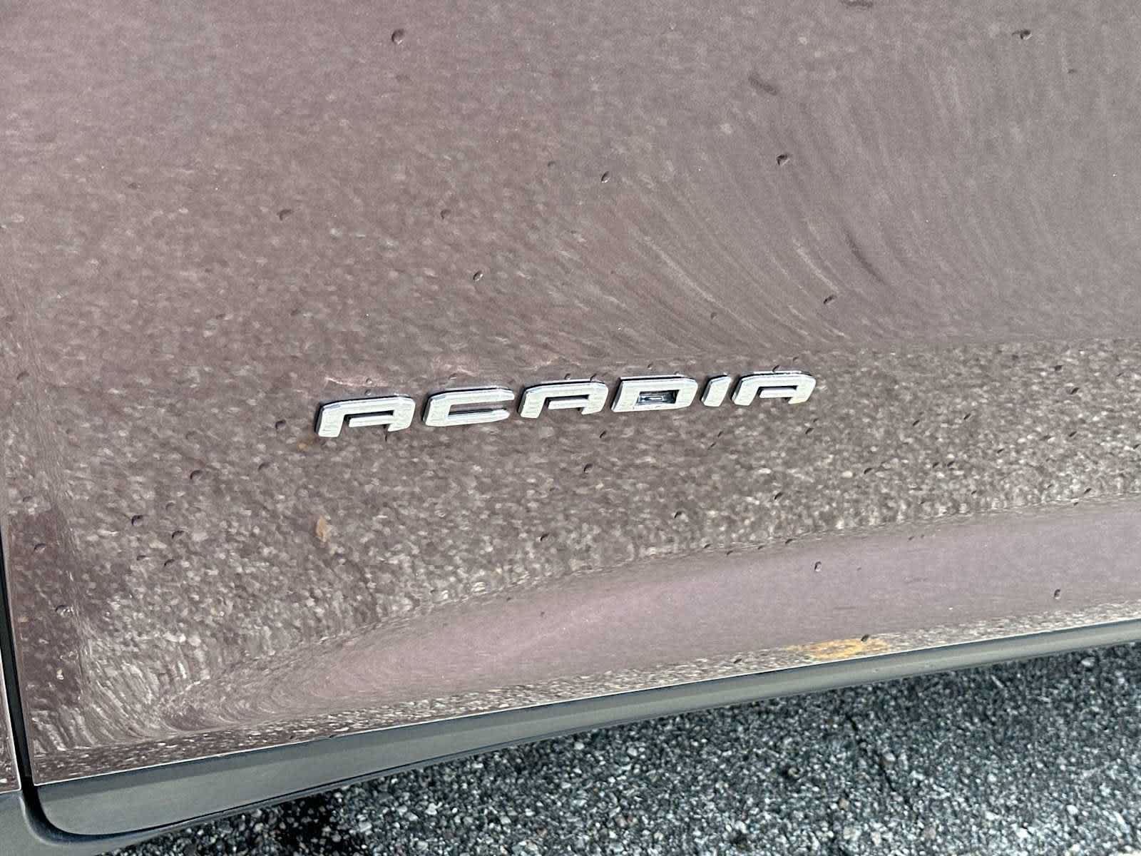 Used 2024 GMC Acadia Elevation AWD/4WD image 11