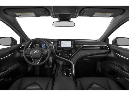 Used 2022 Toyota Camry SE FWD image 8