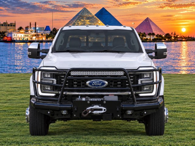 Used 2024 Ford F450 Limited w/ FX4 Off-Road Package AWD/4WD image 2
