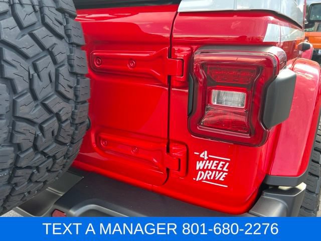 New 2026 Jeep Wrangler Unlimited Sahara w/ Whitecap Package AWD/4WD image 8