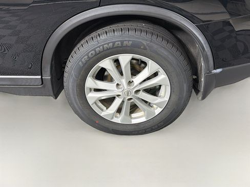 Used 2016 Nissan Rogue SV w/ SV Premium Package FWD image 11
