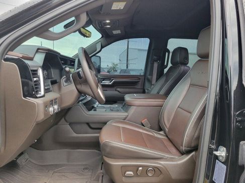 Used 2024 GMC Sierra 2500 Denali w/ Denali Reserve Package image 24