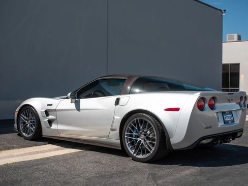 Used 2011 Chevrolet Corvette ZR1 w/ Preferred Equipment Group RWD image 29