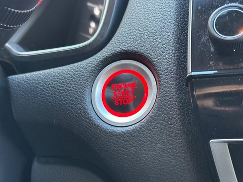 Used 2018 Honda CR-V Touring image 34