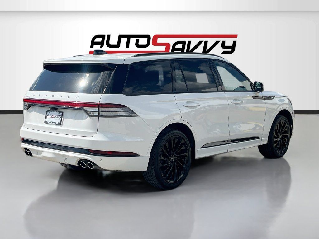 Used 2025 Lincoln Aviator Reserve w/ Equipment Group 201A AWD/4WD image 7