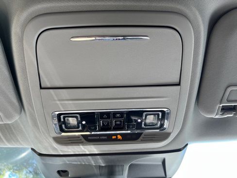 Used 2022 Lincoln Corsair Reserve w/ Equipment Group 201A AWD/4WD image 29