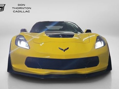 Used 2016 Chevrolet Corvette Z06 w/ 3LZ Preferred Equipment Group RWD image 8