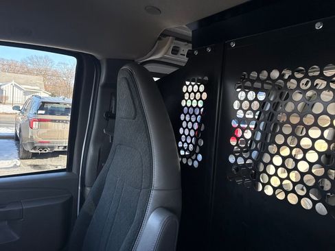 Used 2024 GMC Savana 2500 w/ Driver Convenience Package image 39