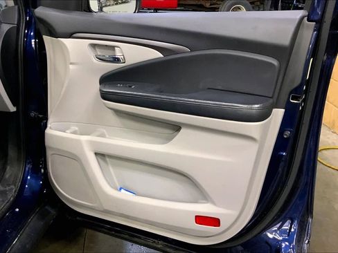 Used 2016 Honda Pilot EX-L image 22