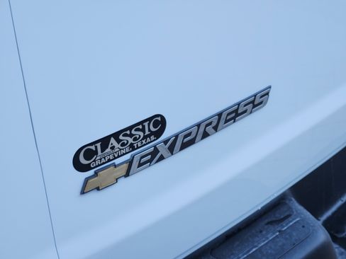 New 2025 Chevrolet Express 2500 Extended w/ Driver Convenience Package image 8