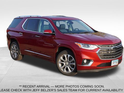 Used 2020 Chevrolet Traverse Premier w/ LPO, Floor Liner Package AWD/4WD image 1