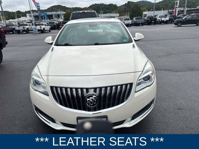 Used 2015 Buick Regal Premium w/ Experience Buick Package FWD image 4