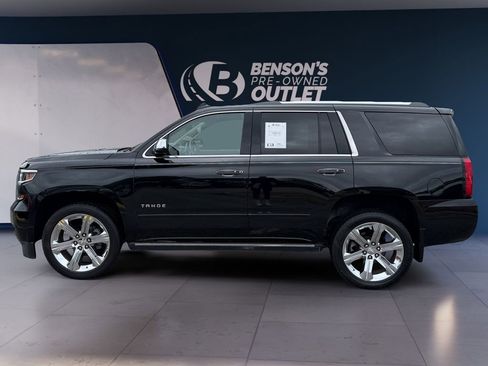 Used 2018 Chevrolet Tahoe Premier RWD image 2