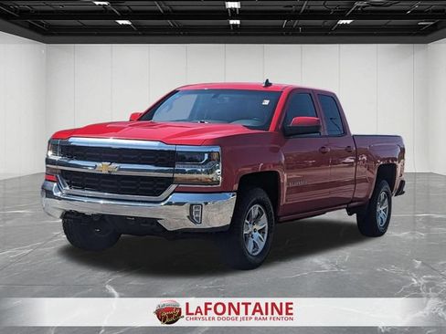 Used 2018 Chevrolet Silverado 1500 LT w/ All Star Edition AWD/4WD image 1
