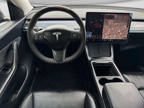 Used 2021 Tesla Model Y 2WD image 25