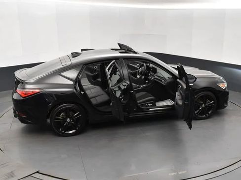 Used 2023 Acura Integra A-Spec image 5