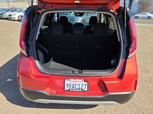 Used 2023 Kia Soul LX w/ Option Group 015 image 10