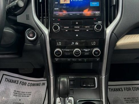 Used 2019 Subaru Ascent Premium AWD/4WD image 18