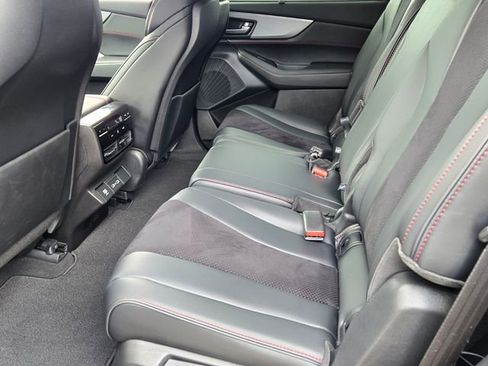 Used 2024 Acura MDX A-Spec image 11