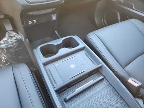 Used 2025 Honda Odyssey Sport-L image 51