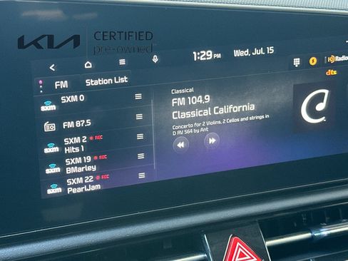 Certified 2023 Kia Niro Wind FWD image 19