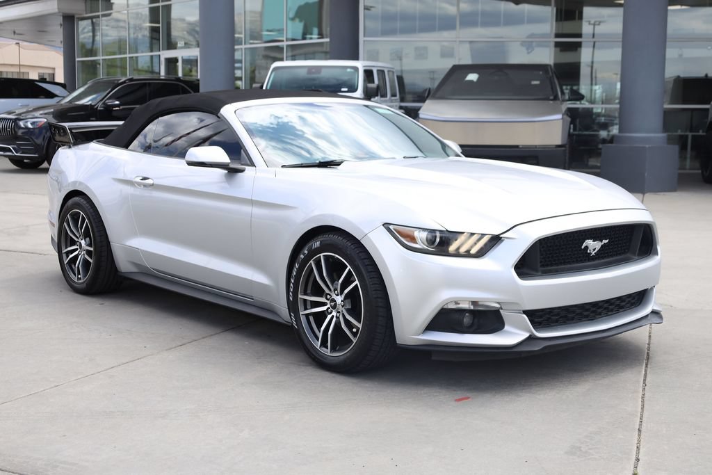 Used 2017 Ford Mustang Premium RWD image 8