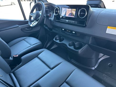New 2026 Mercedes-Benz Sprinter 2500 image 15
