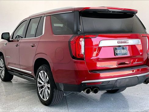 Used 2021 GMC Yukon Denali w/ Denali Premium Package AWD/4WD image 15