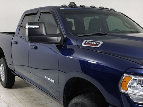 Used 2024 RAM 2500 Big Horn w/ Sport Appearance Package AWD/4WD image 38