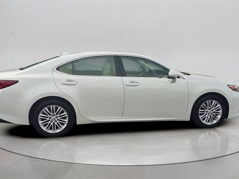 Used 2017 Lexus ES 350 w/ Premium Package image 7