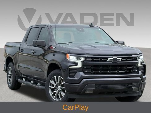 Used 2023 Chevrolet Silverado 1500 RST w/ Z71 Off-Road Package AWD/4WD image 3