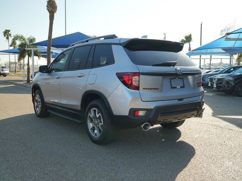 Used 2023 Honda Passport TrailSport image 8