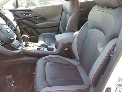 Used 2026 Subaru Crosstrek 2.5i Limited AWD/4WD image 11