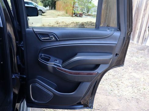 Used 2015 GMC Yukon SLE w/ Convenience Package image 26