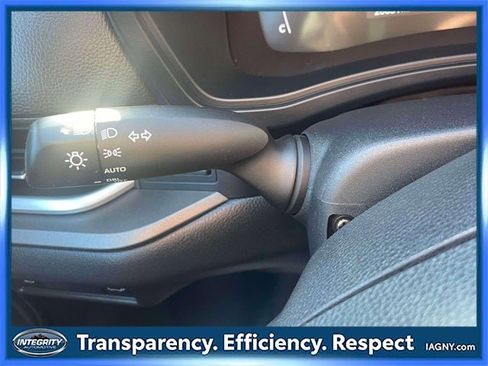 Used 2024 Toyota Grand Highlander XLE image 24