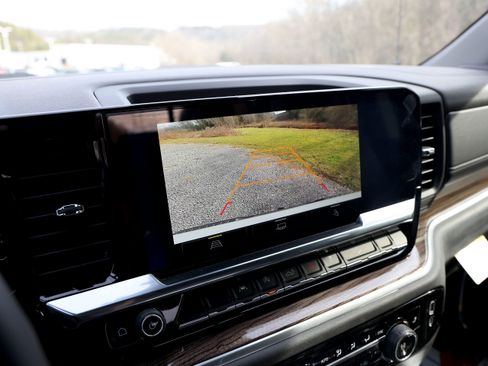 New 2025 Chevrolet Silverado 1500 LT Trail Boss w/ Convenience Package II image 25