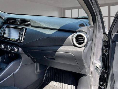 Used 2024 Nissan Versa S w/ S Plus Package image 17