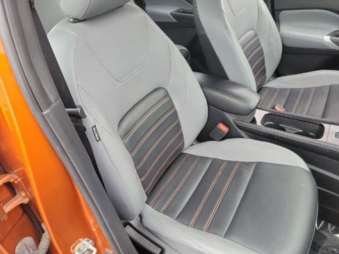 Certified 2023 Nissan Kicks SR w/ SR Premium Package FWD image 20