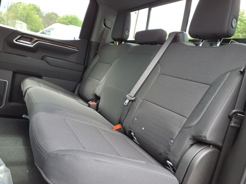 New 2026 Chevrolet Silverado 1500 RST AWD/4WD image 13