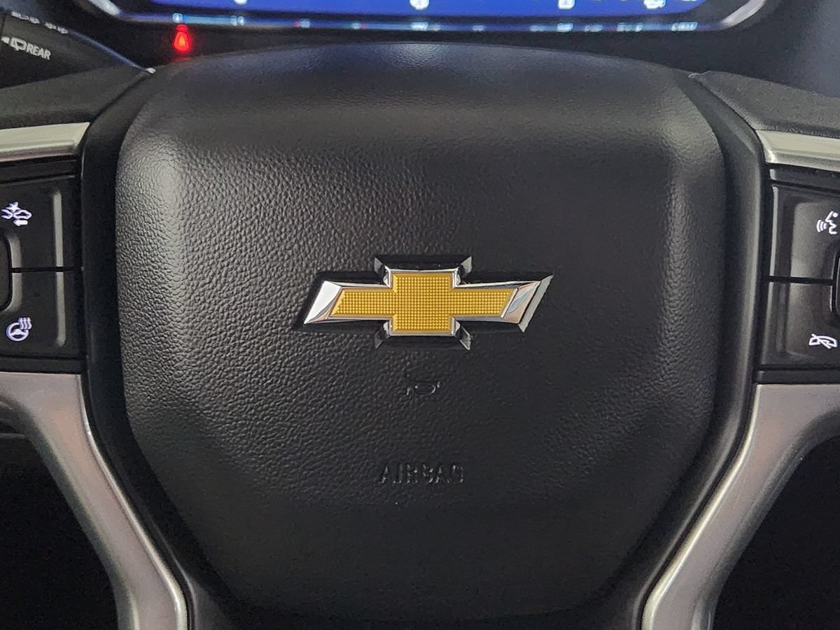 Used 2022 Chevrolet Tahoe LT w/ Luxury Package AWD/4WD image 47