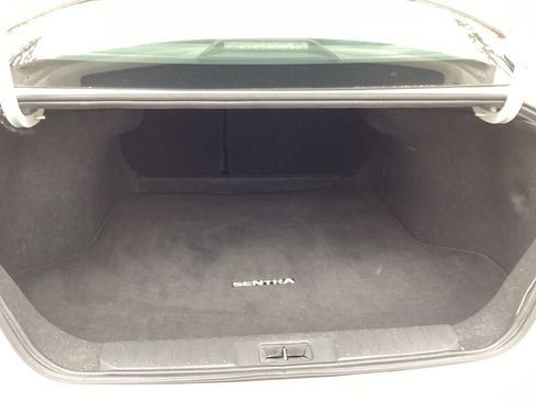 Used 2023 Nissan Sentra SV FWD image 12
