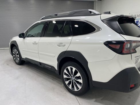 Used 2024 Subaru Outback Touring XT AWD/4WD image 6