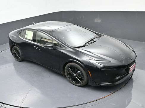 New 2026 Toyota Prius Plug-In Hybrid image 30