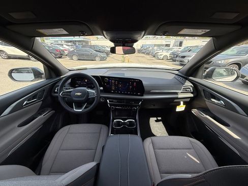 New 2026 Chevrolet Traverse LT FWD image 22