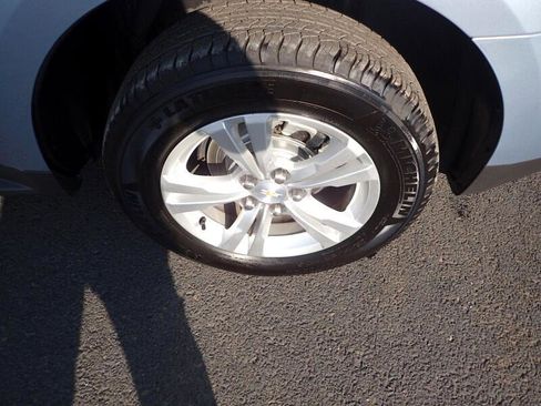 Used 2014 Chevrolet Equinox LS image 24