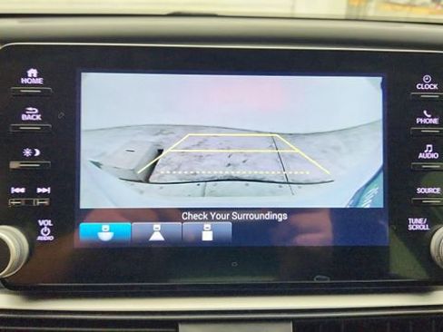 Used 2021 Honda Accord LX image 14