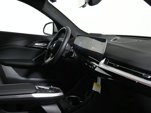 New 2026 BMW X2 xDrive28i w/ Technology Package AWD/4WD image 33