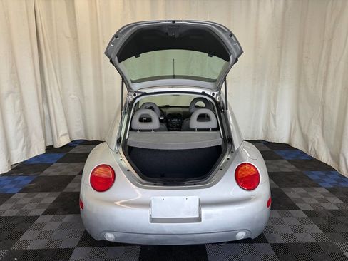 Used 2000 Volkswagen Beetle GLS FWD image 9