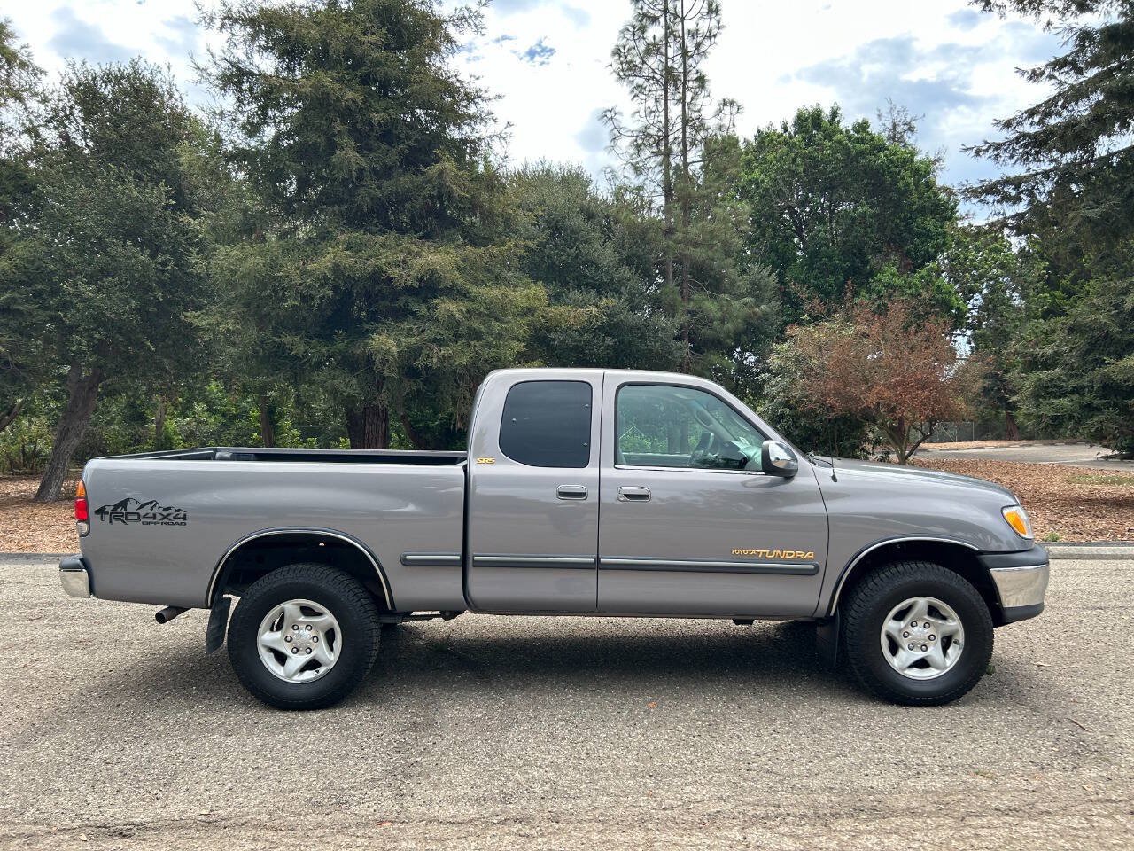 Used 2000 Toyota Tundra SR5 AWD/4WD image 12